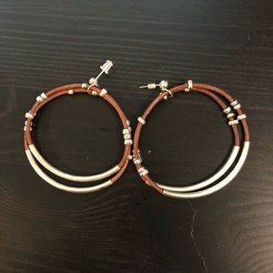 Leather earrings by Canoe